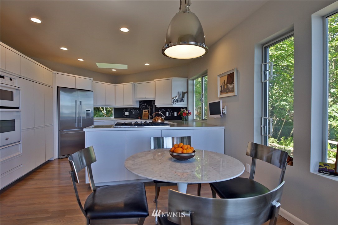 3295 Fox Spit Road Langley, WA 98260 - Photo 8 of 25 Gallery Image 8