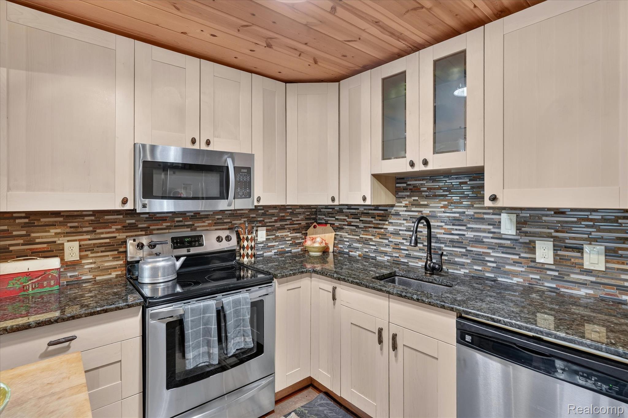 1700 Clark Lake Road Brighton, MI 48114 - Photo 19 of 63 19-1700-Clark-Lake-Rd-Brighton-WindowStill.jpg