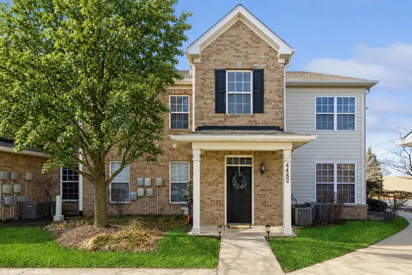 $228,000 | 4482 Timber Ridge Court, Unit 4482, Joliet, IL 60431