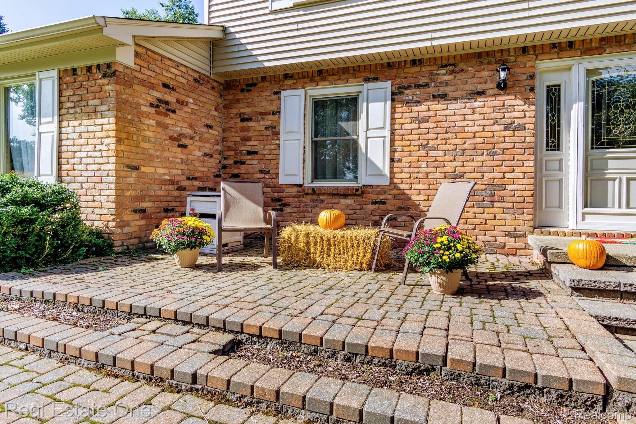 9701 Klais Road Clarkston, MI 48348 - Photo 31 of 34 9701-Klais-Rd-04.jpg