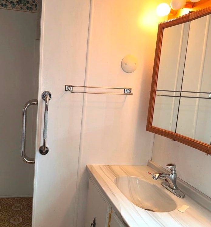 135 Maple Street Enfield, NH 03748 - Photo 15 of 26