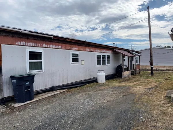 $39,999 | 135 Maple Street, Enfield, NH 03748