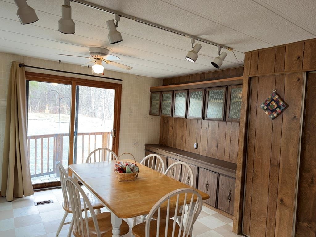135 Maple Street Enfield, NH 03748 - Photo 6 of 26