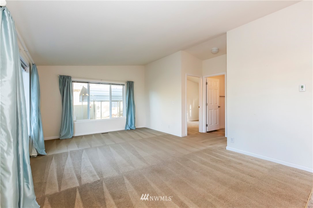 2940 Harris Road Southeast Port Orchard, WA 98366 - Photo 11 of 37 Gallery Image 11