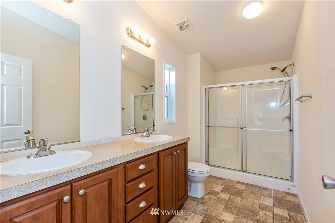 2940 Harris Road Southeast Port Orchard, WA 98366 - Photo 15 of 37 Gallery Image 15
