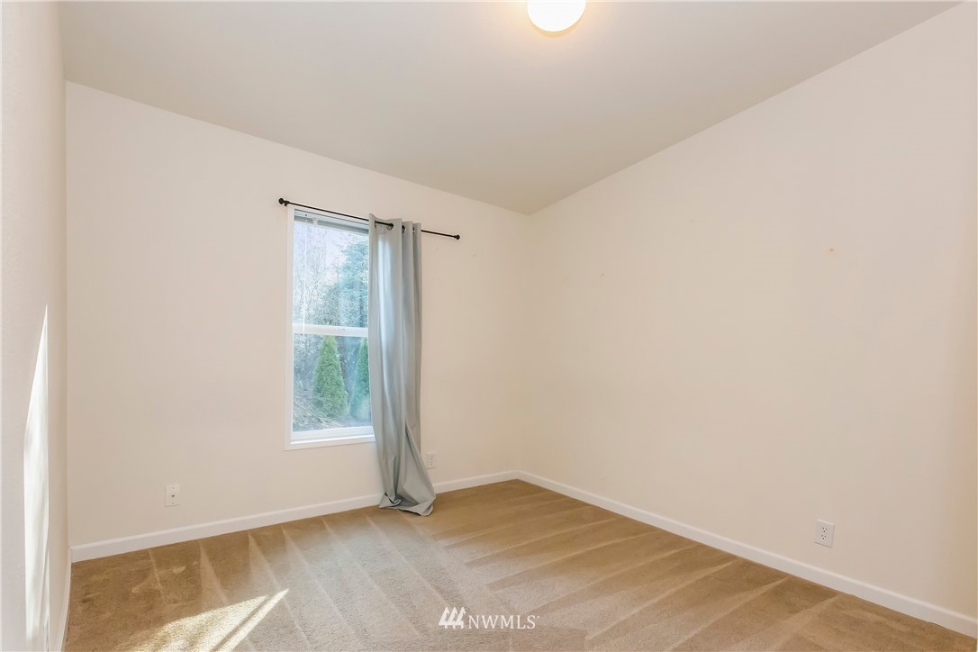 2940 Harris Road Southeast Port Orchard, WA 98366 - Photo 22 of 37 Gallery Image 22