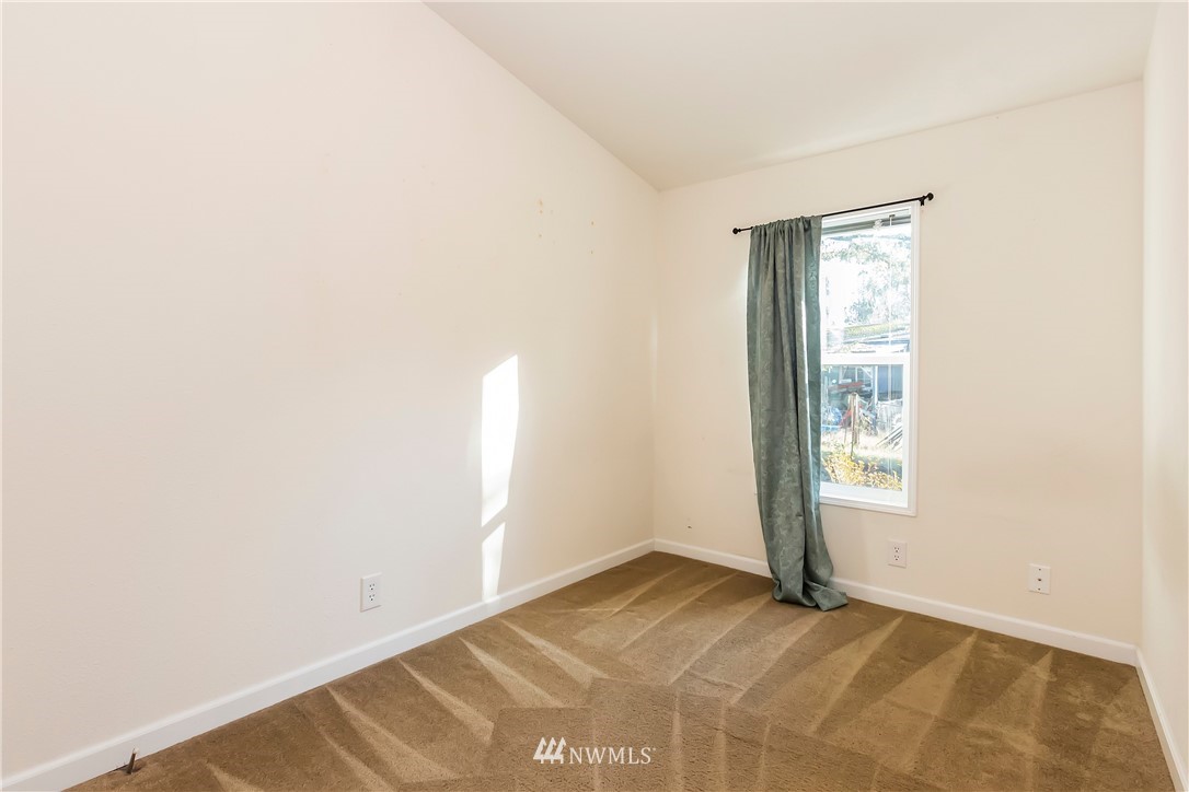 2940 Harris Road Southeast Port Orchard, WA 98366 - Photo 23 of 37 Gallery Image 23