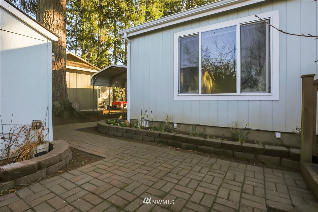 2940 Harris Road Southeast Port Orchard, WA 98366 - Photo 33 of 37 Gallery Image 33