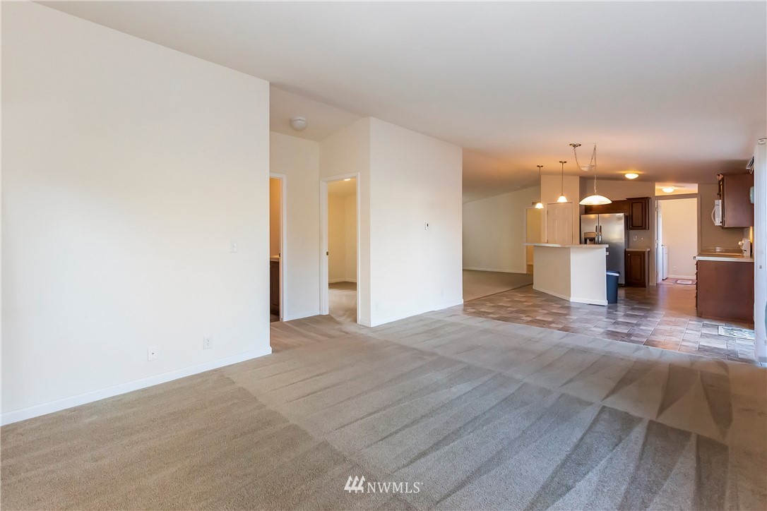 2940 Harris Road Southeast Port Orchard, WA 98366 - Photo 8 of 37 Gallery Image 8