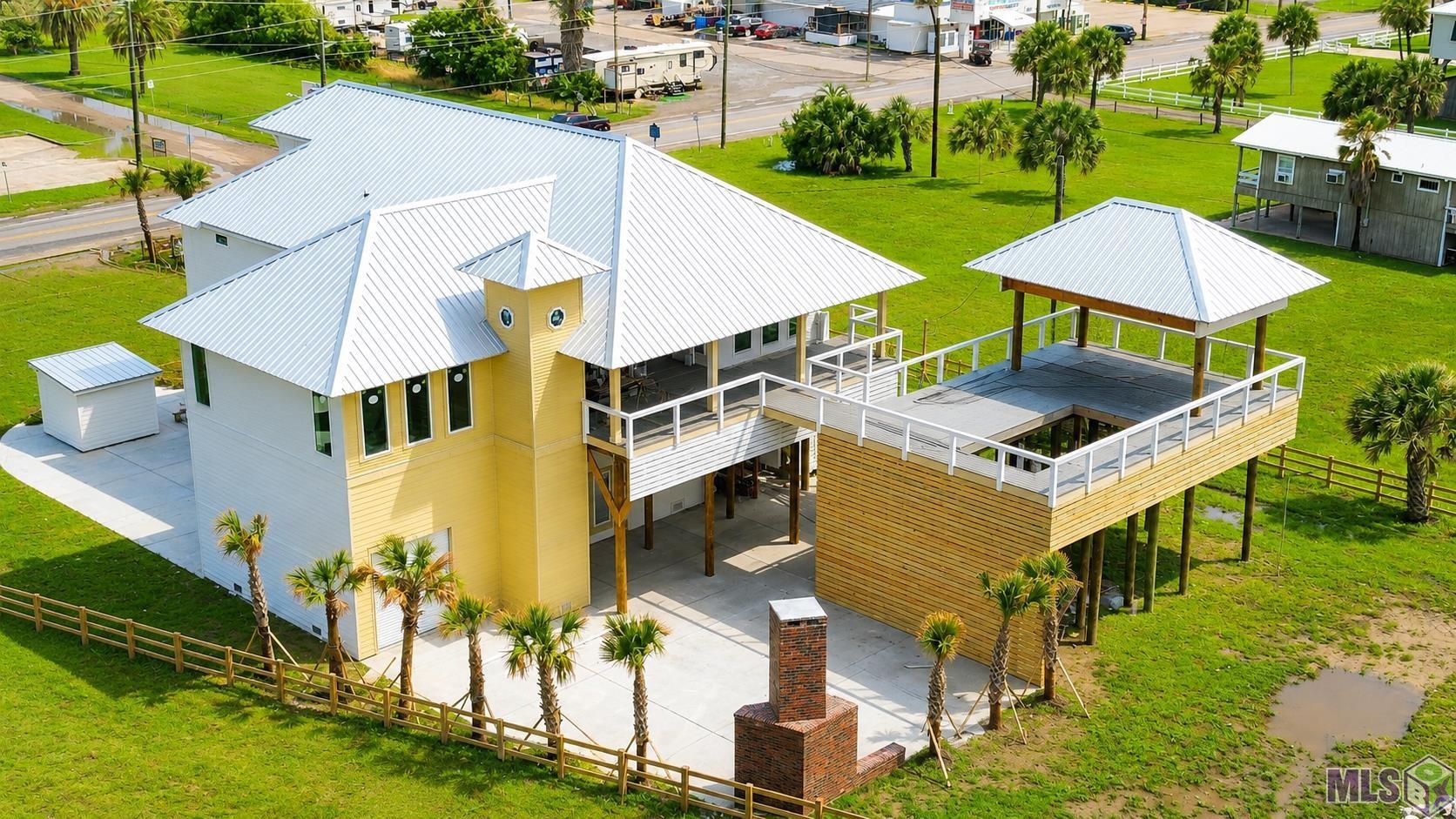 3098 Highway 1 Grand Isle, LA 70358 - Photo 8 of 12