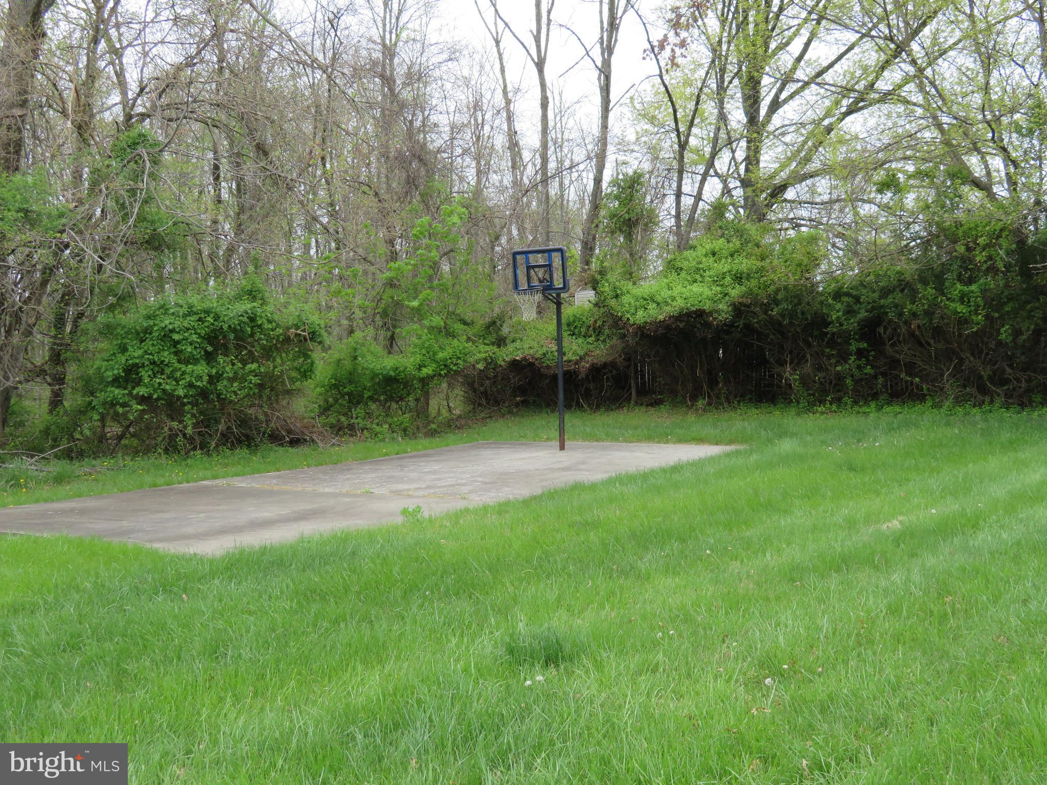 2028 Read Road Gwynn Oak, MD 21207 - Photo 14 of 38 Gallery Image 14