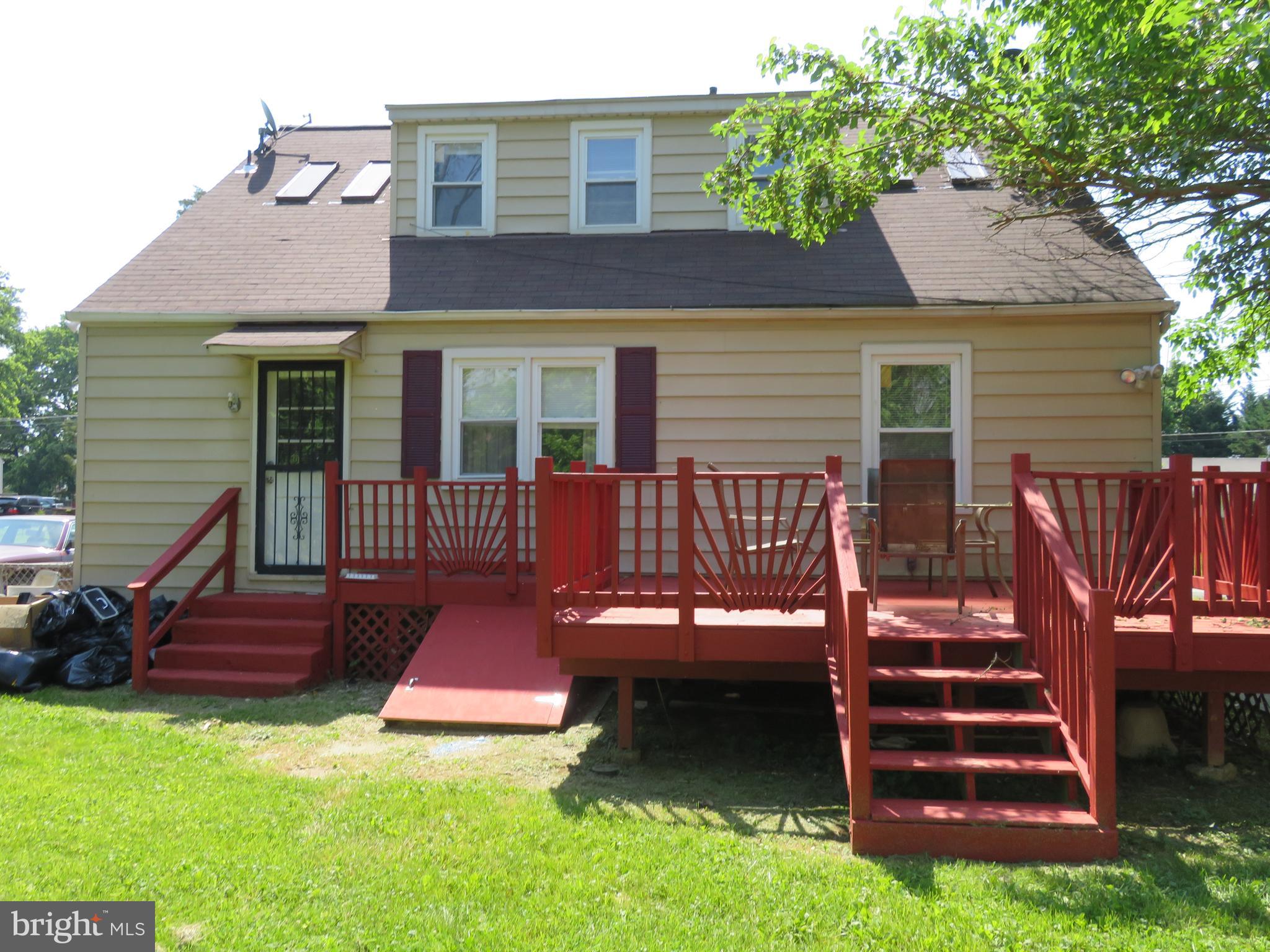 2028 Read Road Gwynn Oak, MD 21207 - Photo 3 of 38 Gallery Image 3