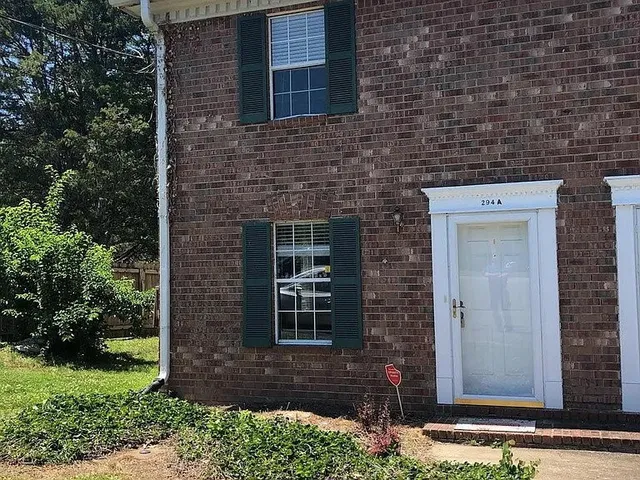 $1,500 | 294 Donna Drive, Unit A, Hendersonville, TN 37075