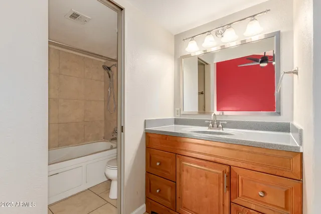 $240,000 | 19601 North 7th Street, Unit 1063, Phoenix, AZ 85024