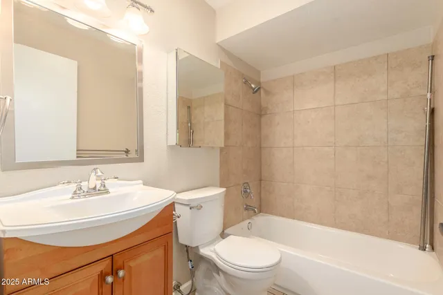 $240,000 | 19601 North 7th Street, Unit 1063, Phoenix, AZ 85024