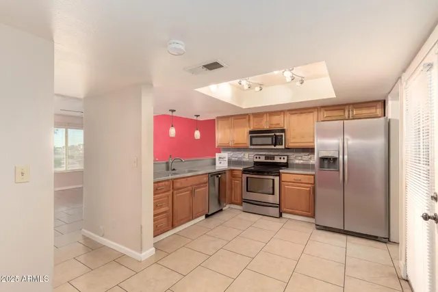 $240,000 | 19601 North 7th Street, Unit 1063, Phoenix, AZ 85024