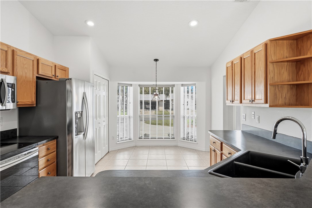 352 Quarry Lane Sebastian, FL 32958 - Photo 6 of 36