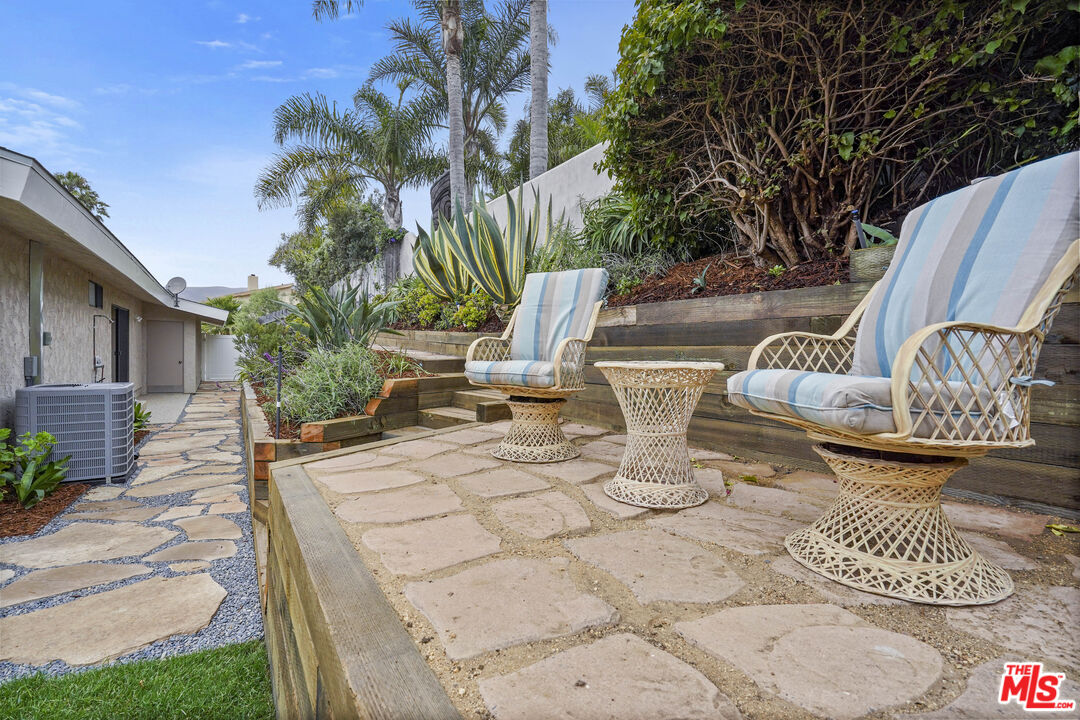 Sea Star Drive Malibu, CA 90265 - Photo 8 of 33