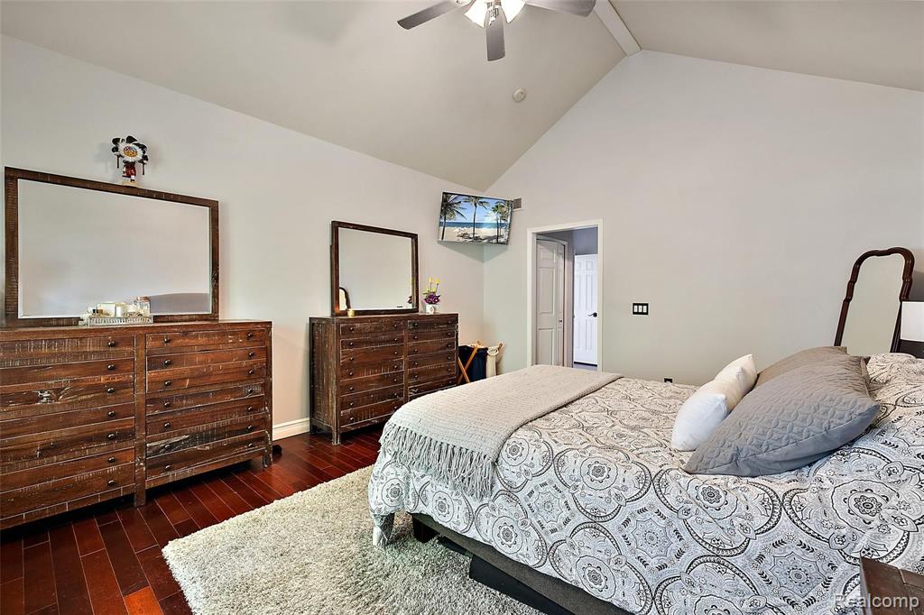 3501 Warwick Drive Rochester Hills, MI 48309 - Photo 22 of 67