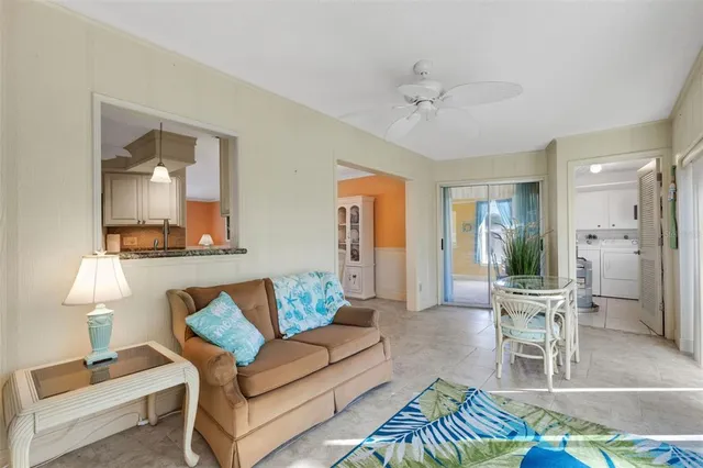 $235,000 | 72 Circlewood Drive, Unit A27, Venice, FL 34293