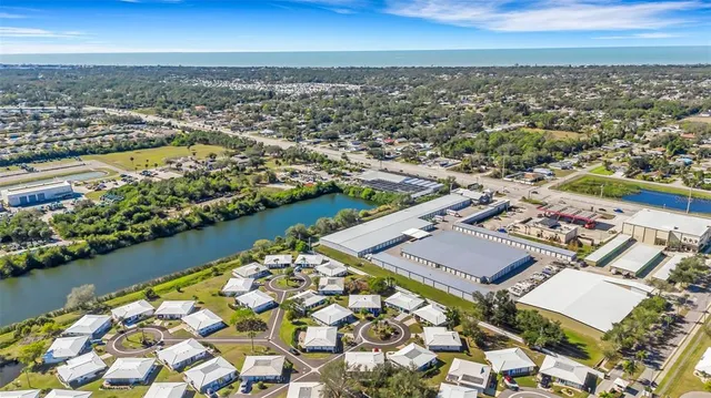 $235,000 | 72 Circlewood Drive, Unit A27, Venice, FL 34293