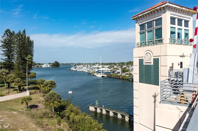 $235,000 | 72 Circlewood Drive, Unit A27, Venice, FL 34293