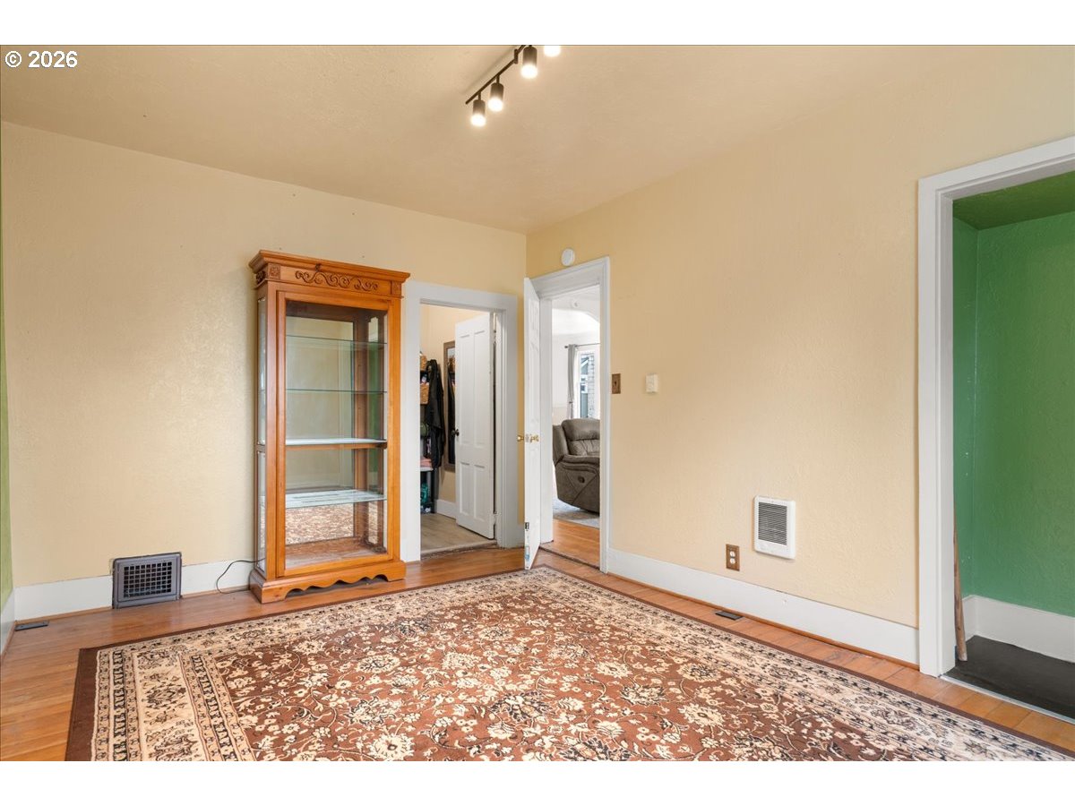 1280 4th Street Northeast Salem, OR 97301 - Photo 20 of 44 a view of a bedroom with a wardrobe space
