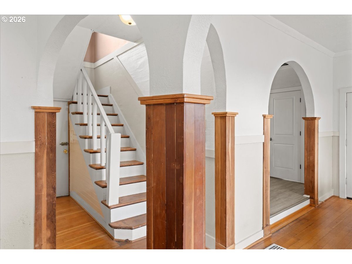 1280 4th Street Northeast Salem, OR 97301 - Photo 25 of 44 a view of a livingroom with wooden floor and entryway