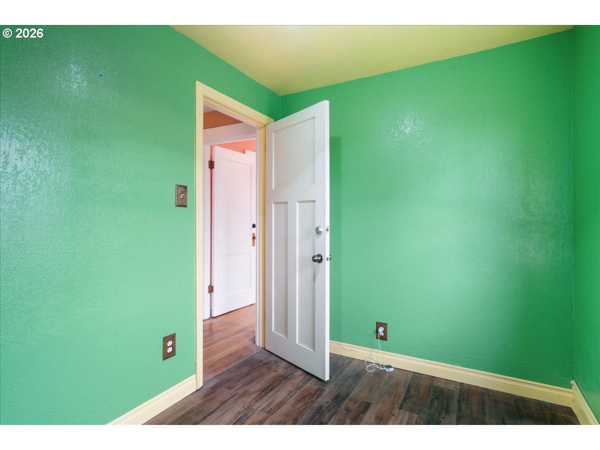 1280 4th Street Northeast Salem, OR 97301 - Photo 32 of 44 a view of an empty room