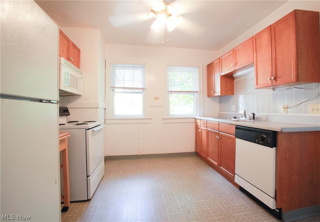 2954 East Derbyshire Road Cleveland, OH 44118 - Photo 16 of 22 Second Floor