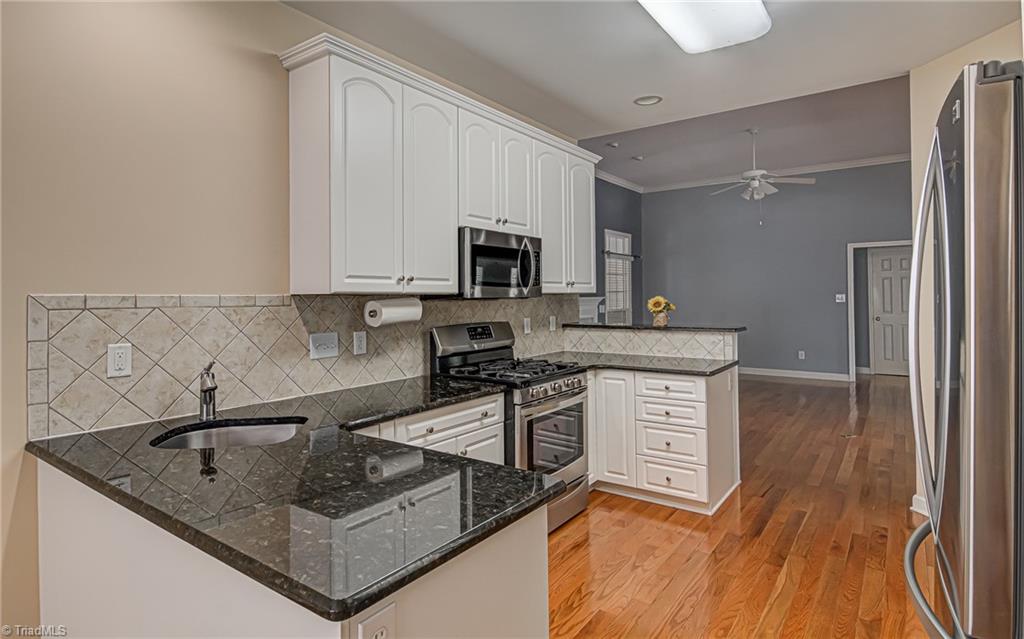 3959 Navy Place High Point, NC 27265 - Photo 14 of 35 Gallery Image 14