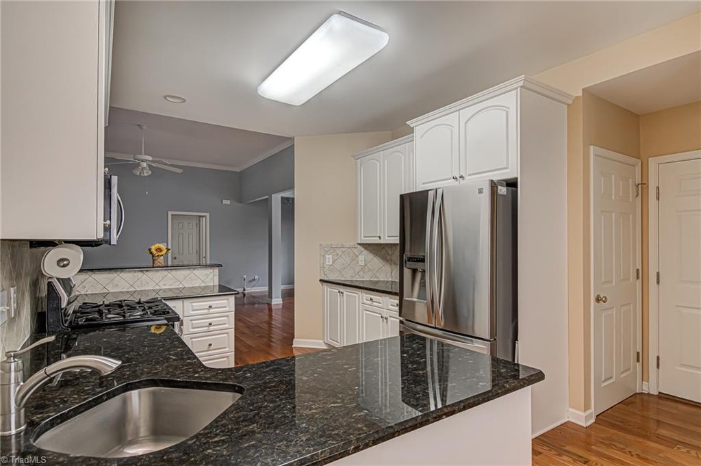 3959 Navy Place High Point, NC 27265 - Photo 15 of 35 Gallery Image 15