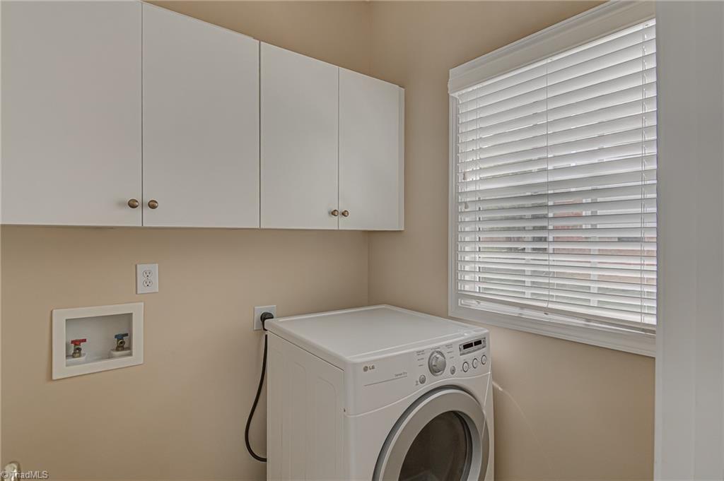 3959 Navy Place High Point, NC 27265 - Photo 18 of 35 Gallery Image 18