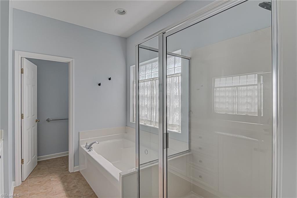 3959 Navy Place High Point, NC 27265 - Photo 22 of 35 Gallery Image 22