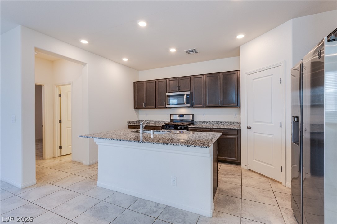 9858 West Meranto Avenue Las Vegas, NV 89178 - Photo 13 of 36