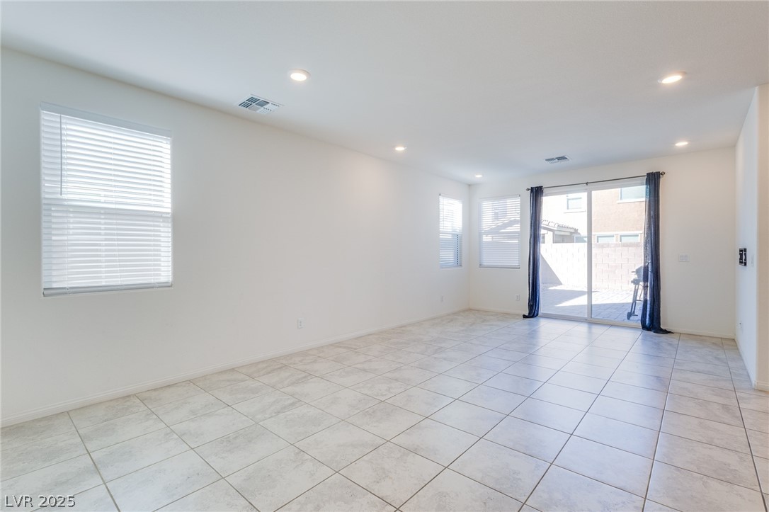 9858 West Meranto Avenue Las Vegas, NV 89178 - Photo 7 of 36