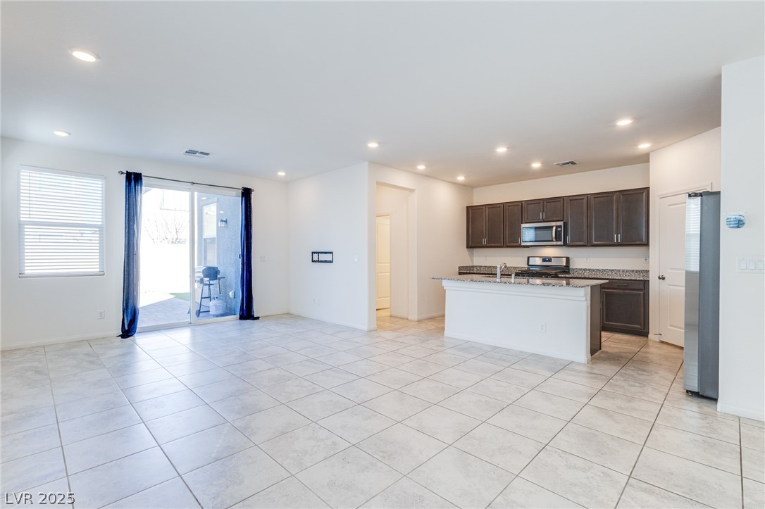 9858 West Meranto Avenue Las Vegas, NV 89178 - Photo 8 of 36