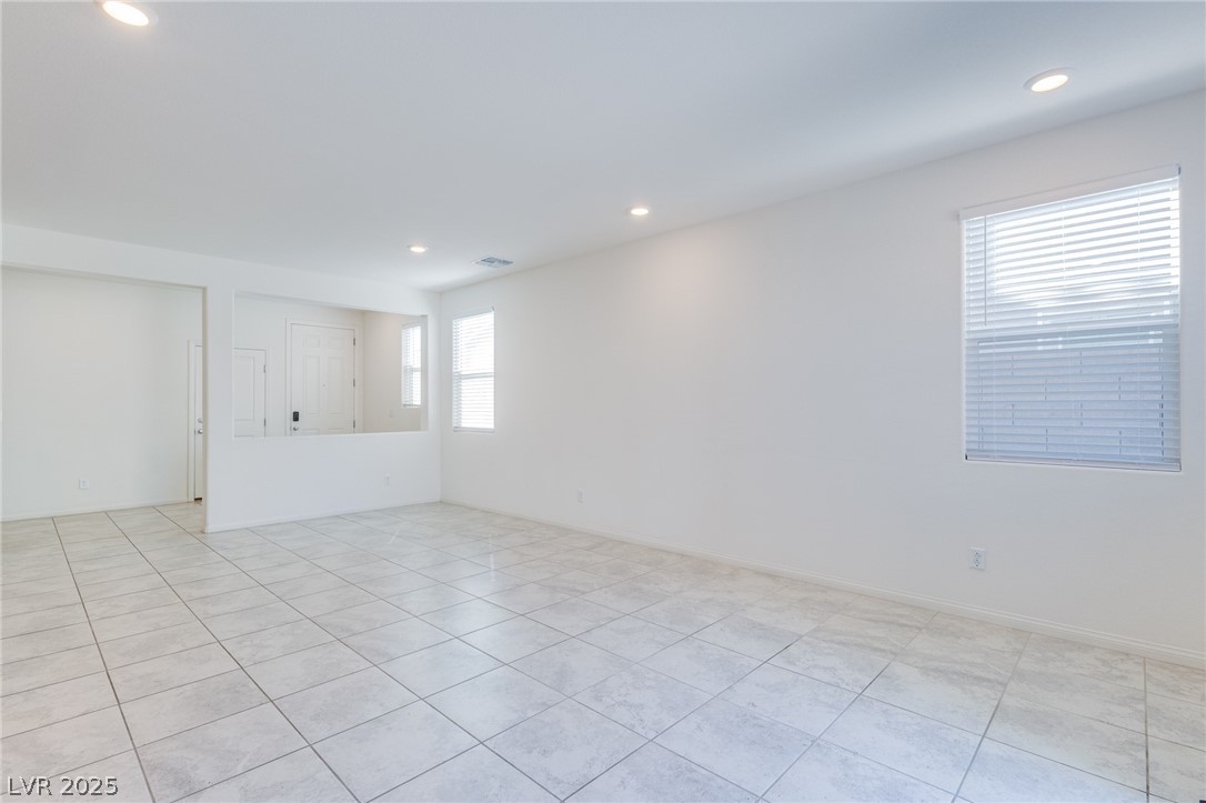 9858 West Meranto Avenue Las Vegas, NV 89178 - Photo 10 of 36