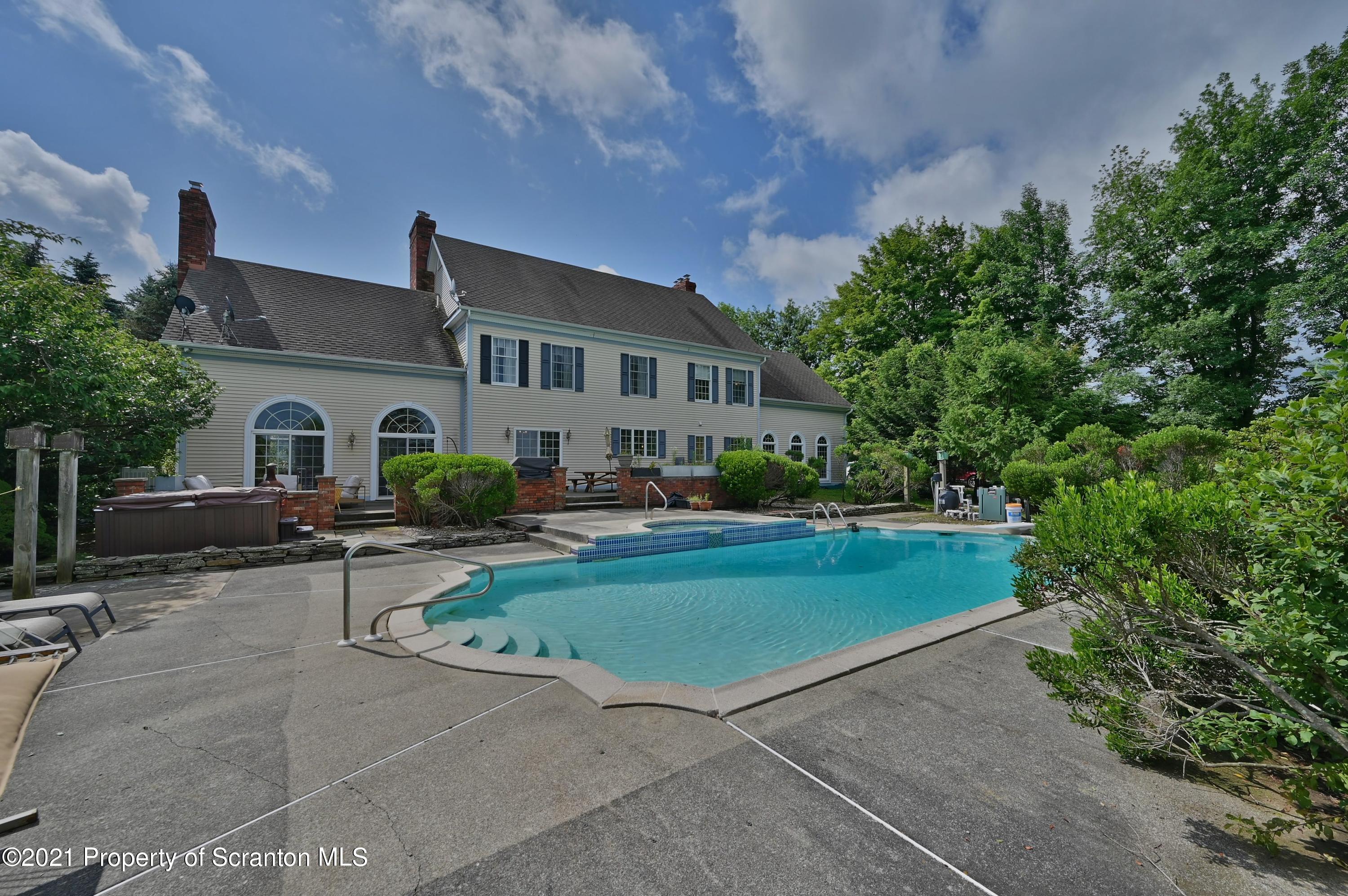 454 Twin Rocks Road Sterling, PA 18463 - Photo 15 of 102