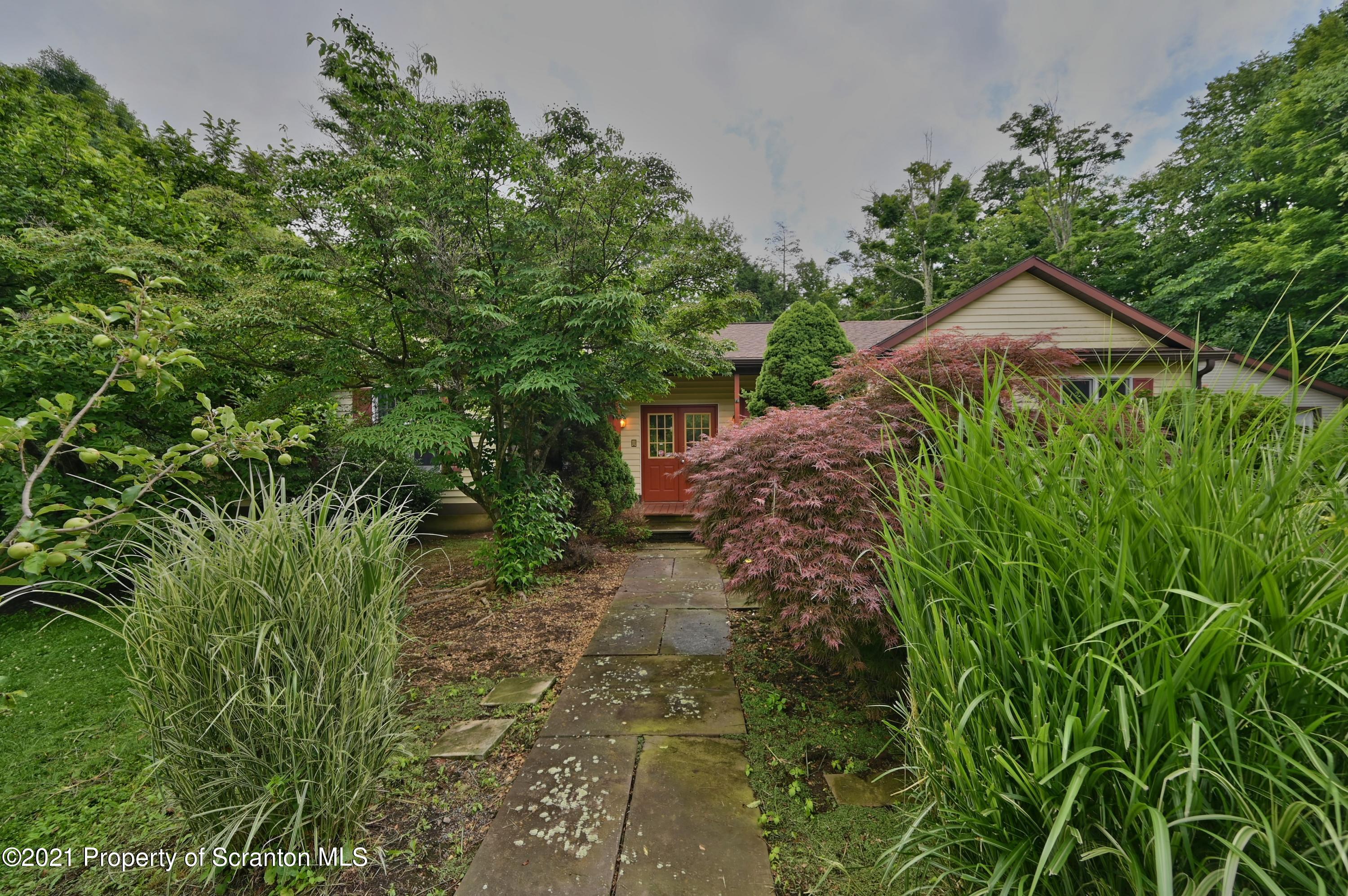 454 Twin Rocks Road Sterling, PA 18463 - Photo 63 of 102 a view of a yard