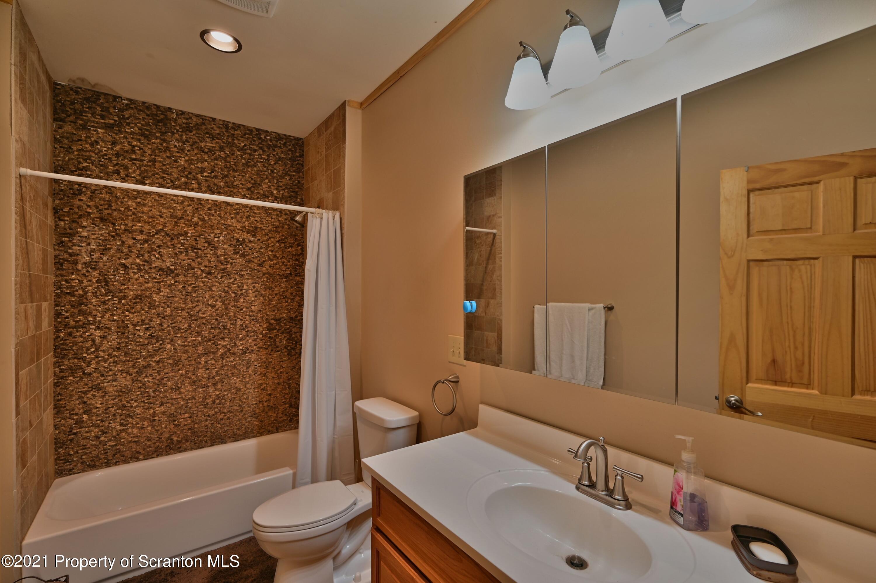 454 Twin Rocks Road Sterling, PA 18463 - Photo 79 of 102