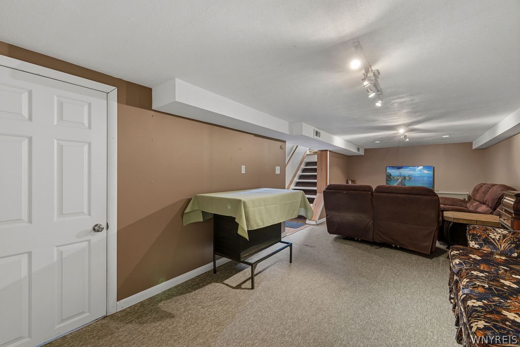 3161 Durham Road Hamburg, NY 14075 - Photo 23 of 36