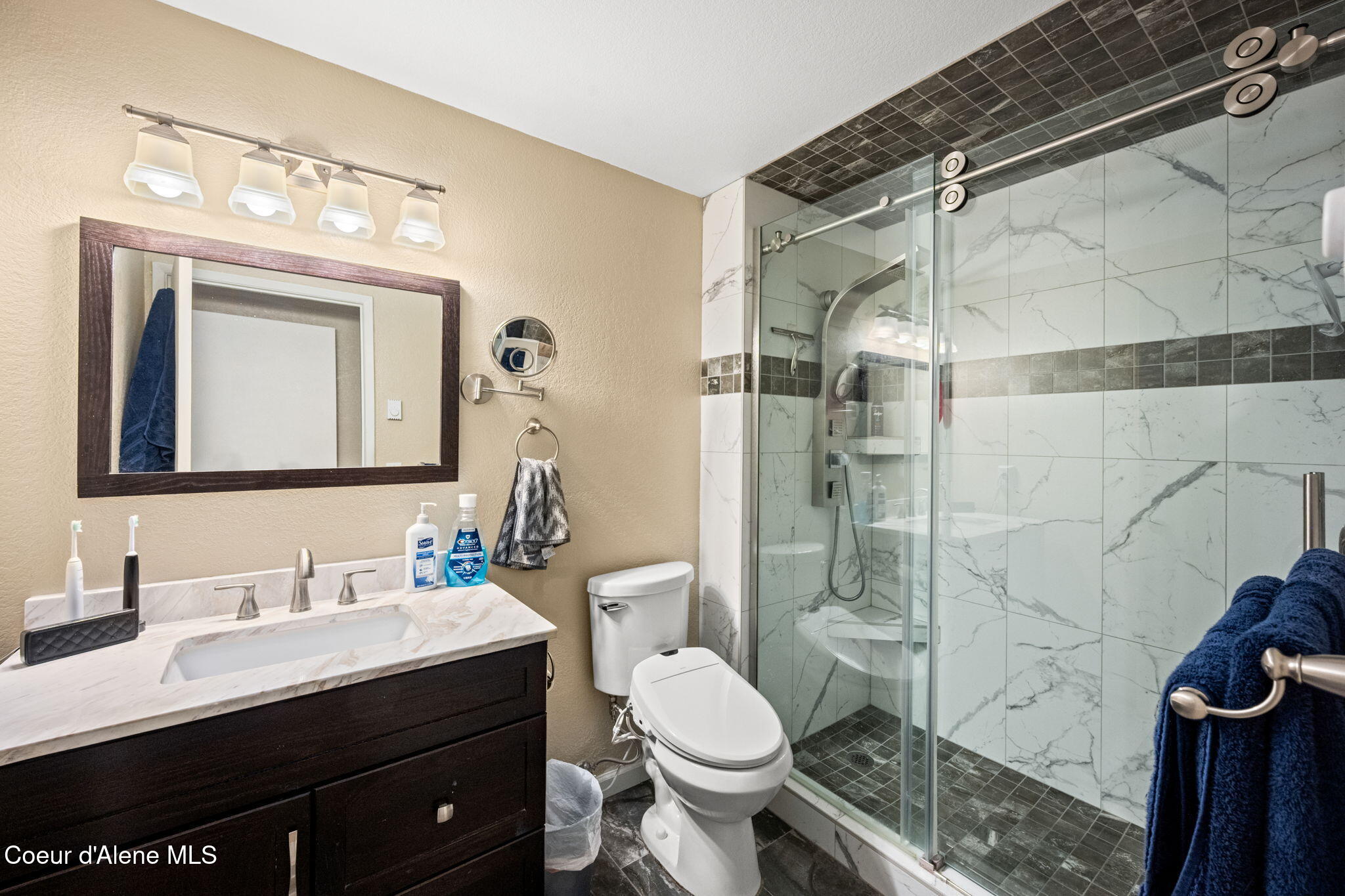 5421 West Fairway Lane, Unit 23 Rathdrum, ID 83858 - Photo 8 of 31 7-web-or-mls-DSC_5409