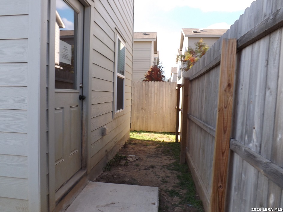 11062 Tree Line San Antonio, TX 78223 - Photo 18 of 22