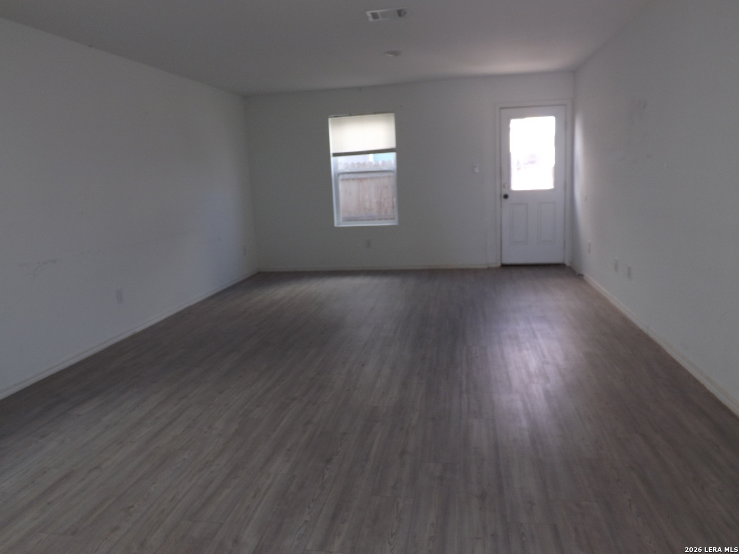 11062 Tree Line San Antonio, TX 78223 - Photo 9 of 22