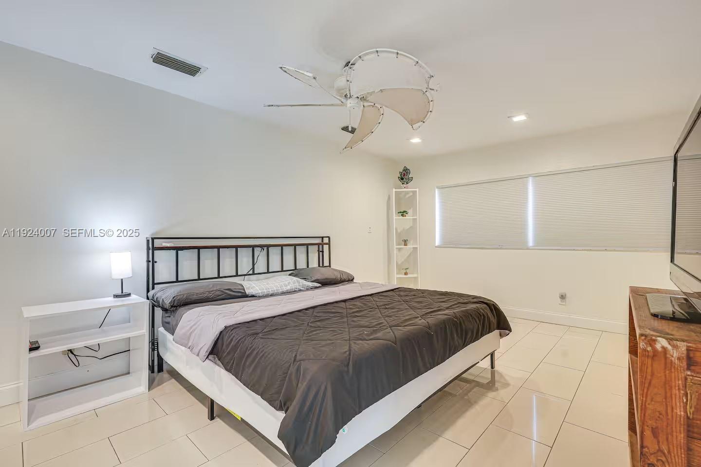 6950 Southwest 26th Street Miramar, FL 33023 - Photo 12 of 22