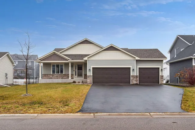 $450,000 | 2113 21st Avenue South, Lino Lakes, MN 55038