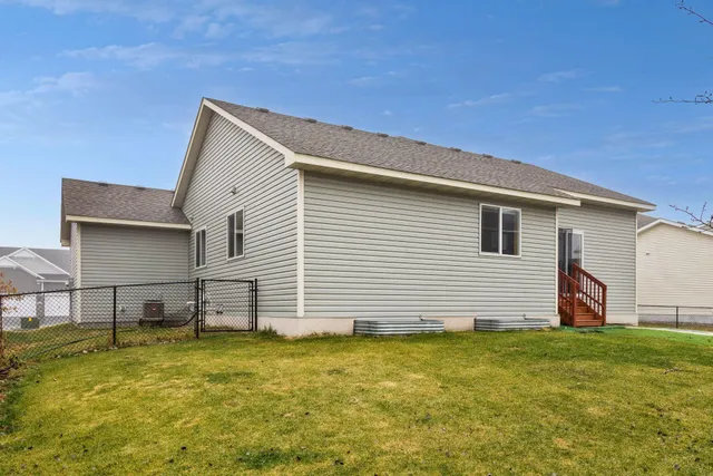 $450,000 | 2113 21st Avenue South, Lino Lakes, MN 55038