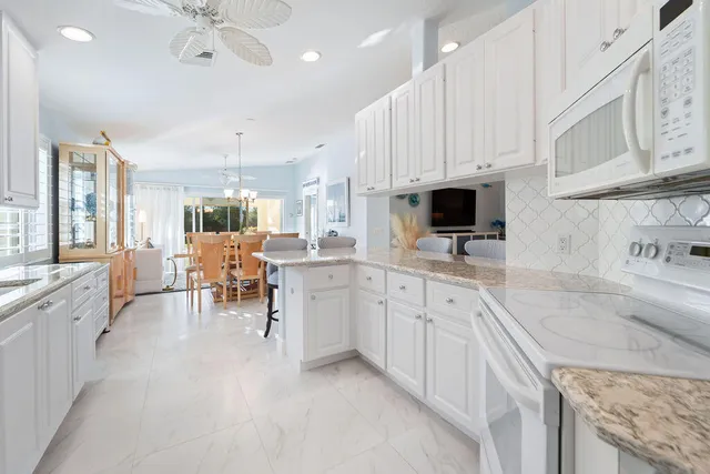 $569,000 | 8544 Southeast Retreat Drive, Hobe Sound, FL 33455