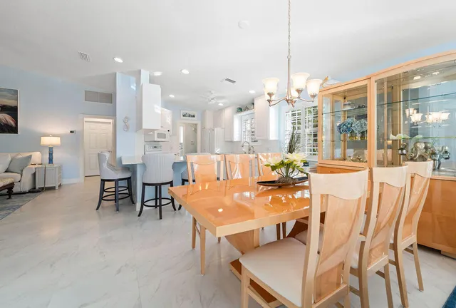 $569,000 | 8544 Southeast Retreat Drive, Hobe Sound, FL 33455